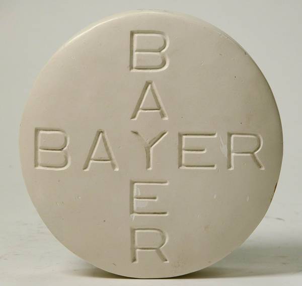 Bayer Aspirin 7x7x1.75 