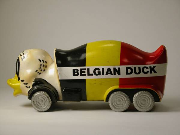 Belgiun Duck 19x7x8 
