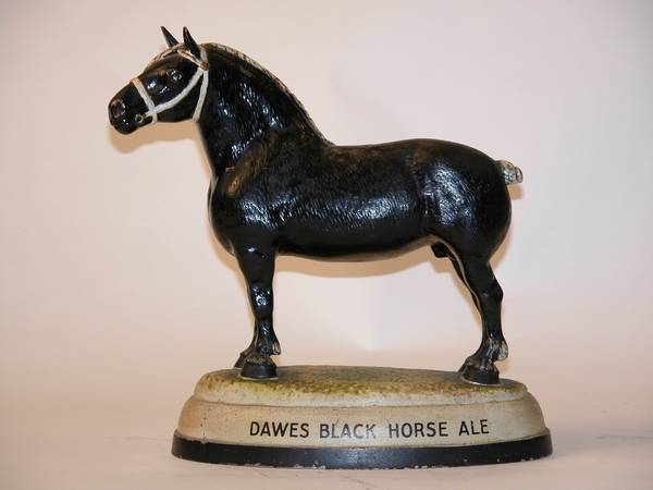 Biere Black Horse Ale 12x12x6