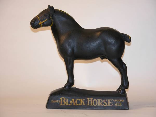 Biere Black Horse Ale 14x14x5