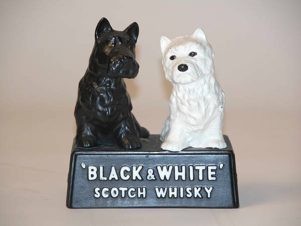 Black & White Whisky 6x5.5x3.5