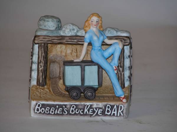 Bobbie's Buckeye Bar 3.75x4x2 