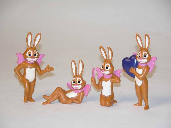 Cadbury Caramel Bunnys 4x2.75x1 