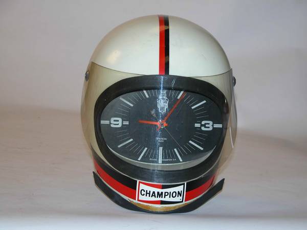 Champion Clock 12x9.25x4 