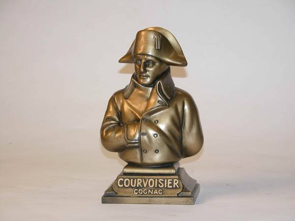 Courvoisier Cognac 11x6.5x4