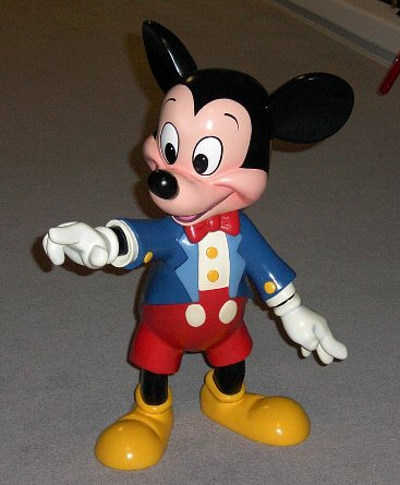 1Disney_s_Mickey_Mouse.jpg