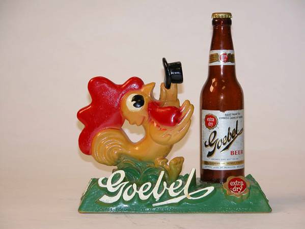 Goebel Beer 10.75x10.5x4