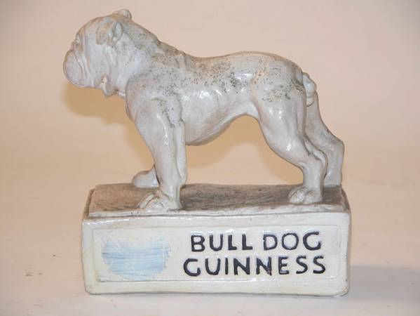 Guinness Pilsner Bulldog 7.25x8x3.75