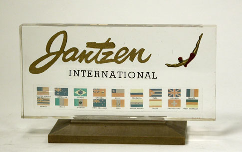 Jantzen International 5x8.75x3.5