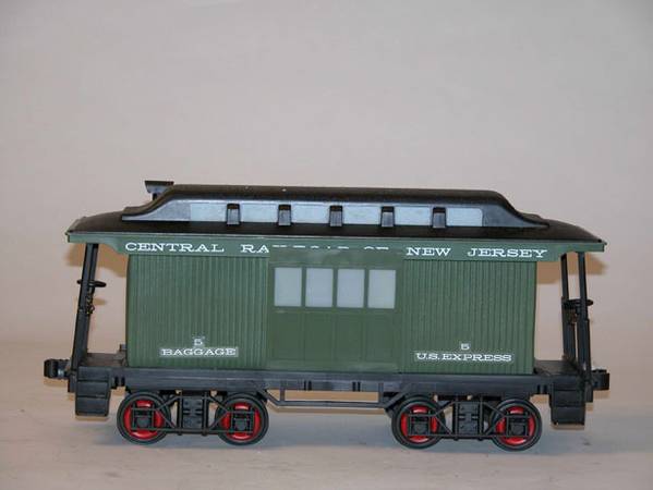 Jim Beam Train Baggage Car 7.5x16.5x5.25