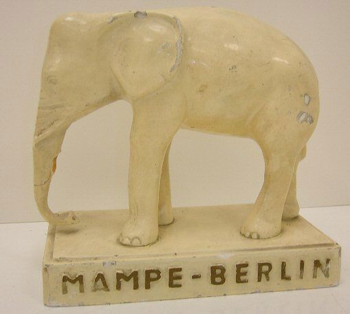 Mampe Berlin elephant 11x9.5x6
