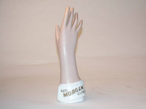 Morgan Gloves 12.75x4x3.25