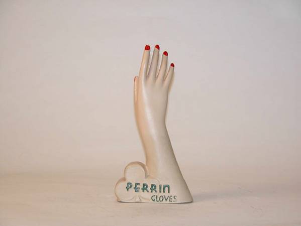 Perrin Gloves 13x6.5x2.75