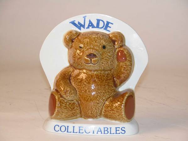 Wade Collectables 7.75x7.5x3.25