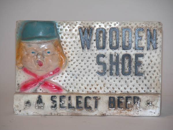 Wooden Shoe Beer 5.5x8.75x2
