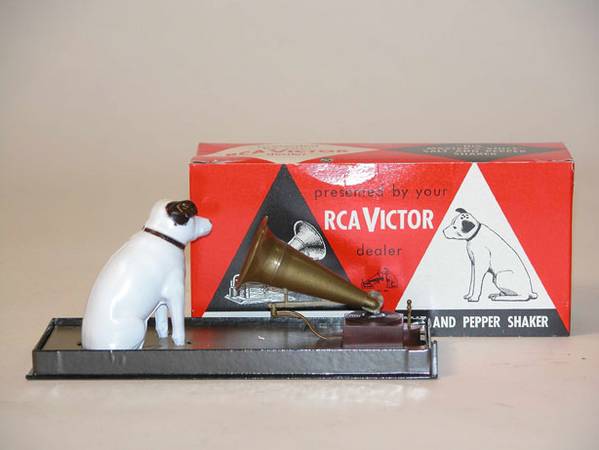 RCA Victor 3.5x7.25x2.75