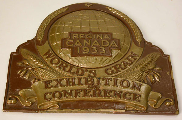 Regina Canada 1933, World's Grain Exhibition 9x9.5x.25