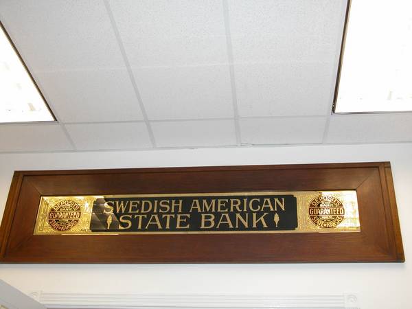 1Swedish_American_State_Bank.jpg