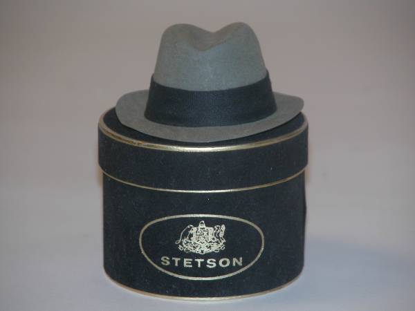 Stetson Hat 2.75x3.25