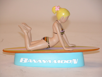 Banana-Moon-5.5-x-9.25-x-2.5