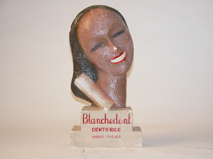 Blanchedent-Dentifrice-15-x-7.5-x-3.5