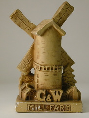 G-and-W-Mill-Farm-1940s-13-x-9-x-5