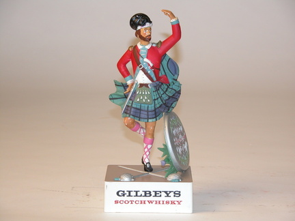 Gilbeys-Scotch-Whiskey-9.25-x-4-x-3.75