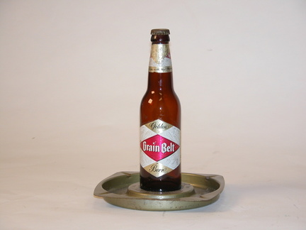 Grain-Belt-Beer-10.5-x-7.5-x-7.5