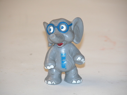 IRS-19-Elephant-2.75-x-1.75-x-2