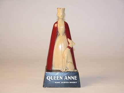 Oueen-Anne-Scotch-11.5-x-5.5-x-5