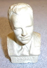 RCA-Lowell-Thomas-Bust-3-x-2-x-1.75