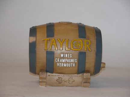 Taylor-Wines-8-x-10.5-x-7.5