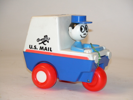 U.S.-Mail-Pull-Toy-7-x-5-x-8