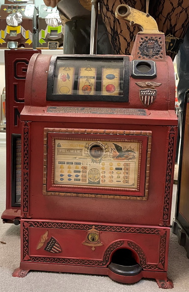 Burnham Novelty Machine Works Gum Trader Stimulator 1910 .05 cents.jpg
